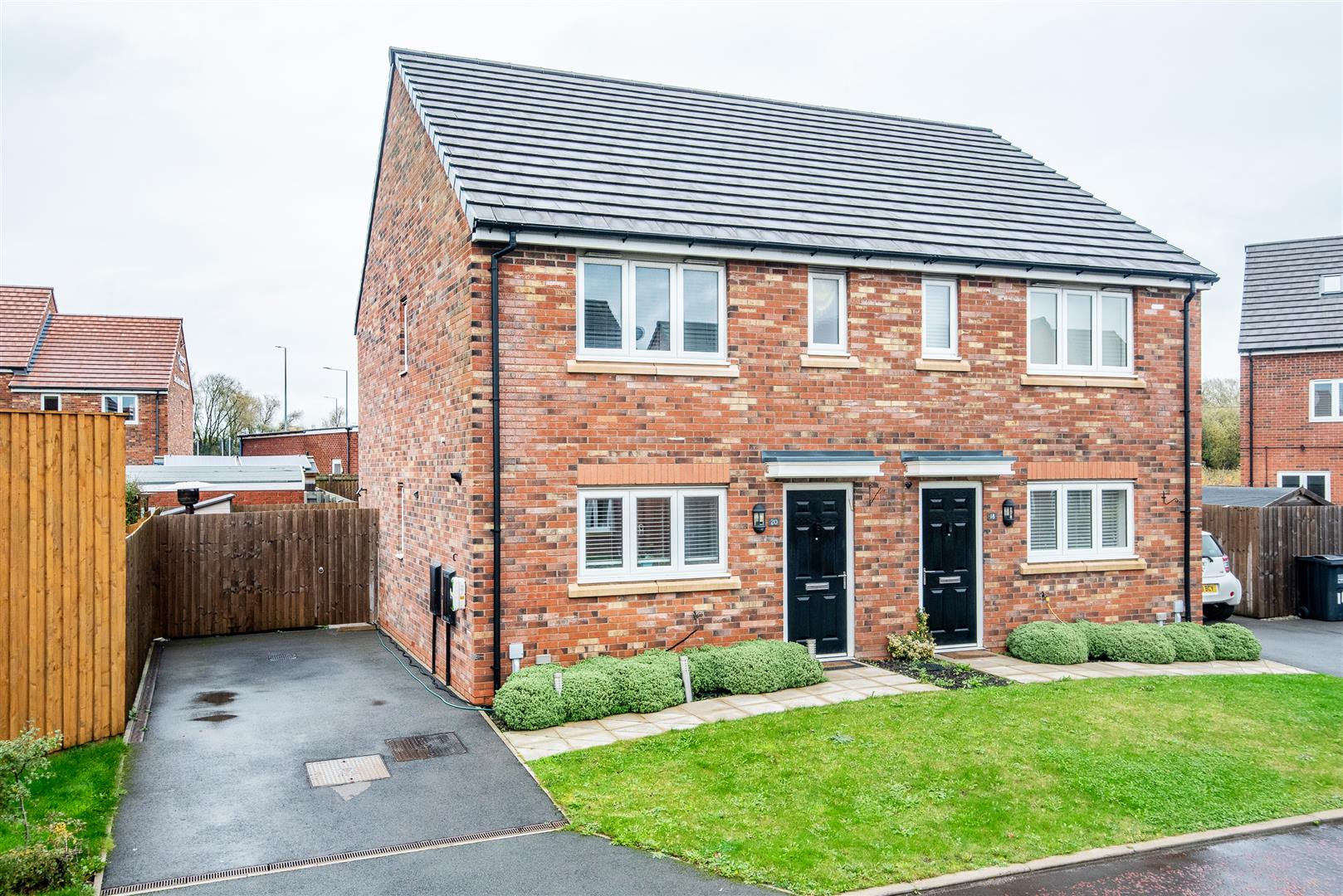 3 bed property in Goldcrest Avenue, Leyland